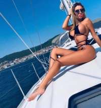 Yenişehir'deki Fetişe Açık Escort Kız Derya ile Eşsiz Dakikalar